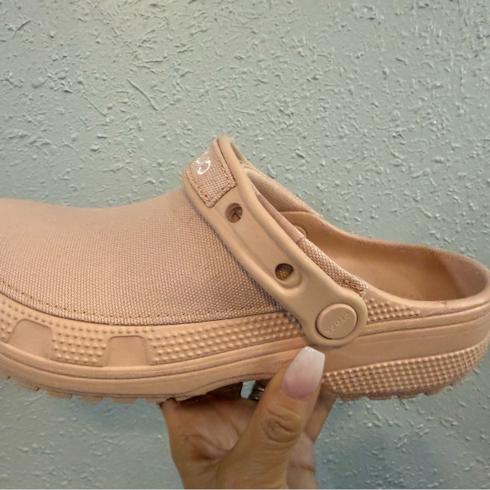 Pink Slip-On Clogs crocs.. size 8